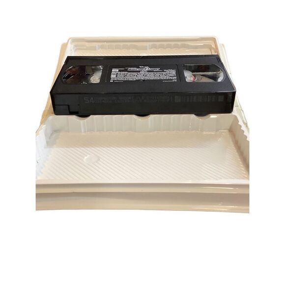 Vintage Walt Disney 1999 Inspector Gadget VHS - Picture 4 of 6